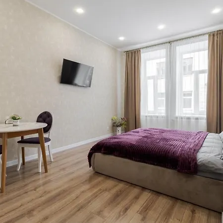 Luxury Flat In Downtown 2 Apartment Lviv Exterior photo