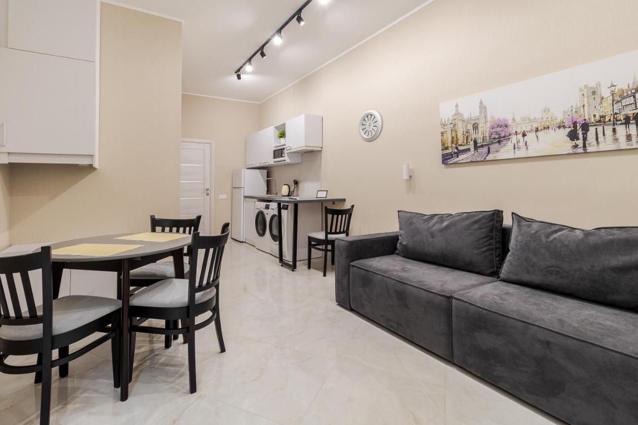 Luxury Flat In Downtown 2 Lviv